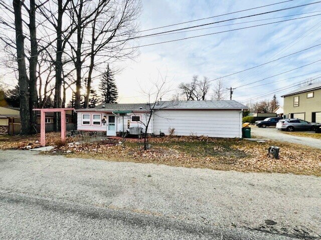 Foto principal - Cozy 2 Bed house near main street in Buena Vista - Allows pets! All Utilities included