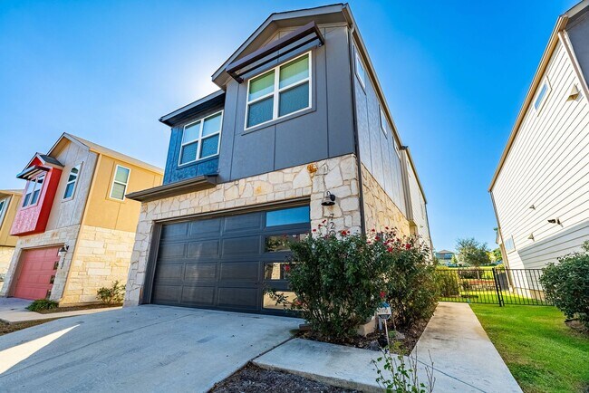 Foto del edificio - Stunning 3 bedrooms, 2.5 bathrooms home in Easton Park!!!