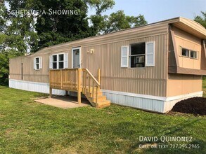 Building Photo - 306 Mead