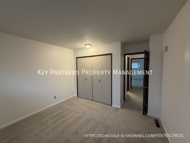 Building Photo - 6524 W 51st St