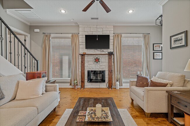 Foto del edificio - 2832 Village Meadow Cv