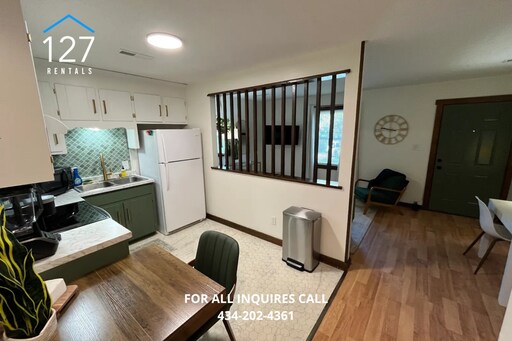 Foto del edificio - 1 Bedroom Apartment in Great Location!