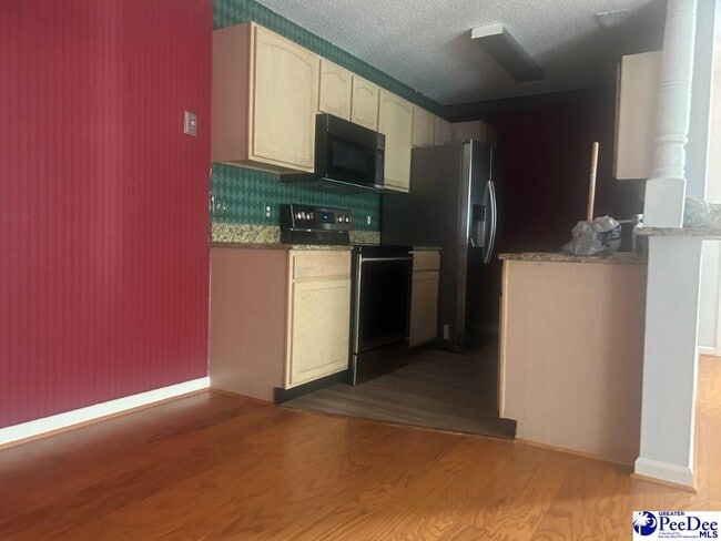 Building Photo - 2113 Sanderling Dr