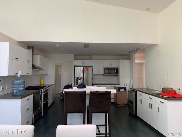 Building Photo - 4 br, 3 bath House - 1755 N Santa Anita Ave