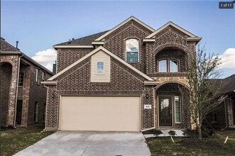 Building Photo - 616 Crowell Dr