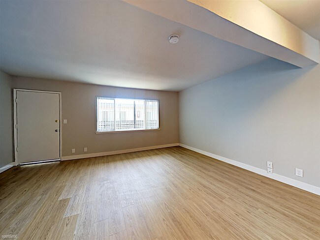 Foto del edificio - 670 S 8th St