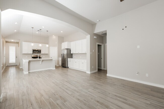 Foto del edificio - 235 Aster View Ct
