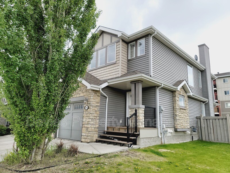 Photo principale - 3209 Whitelaw Dr NW