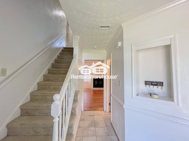 Building Photo - 1305 Kasba Ct