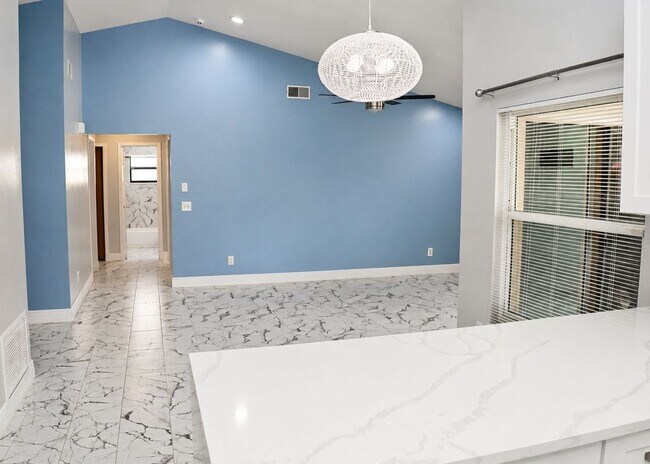 Building Photo - 2609 Mill Run Blvd