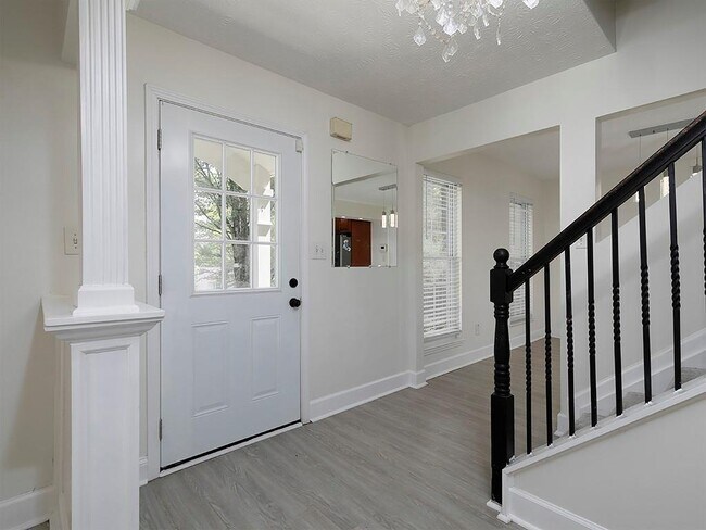 Foto del edificio - 2163 Heritage Trace Dr