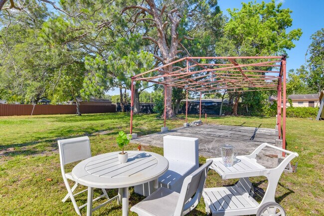 Foto del edificio - 16201 NW 39th Ct