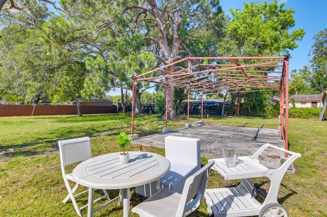 Foto del edificio - 16205 NW 39th Ct