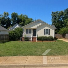 Building Photo - 5 Haley Ct
