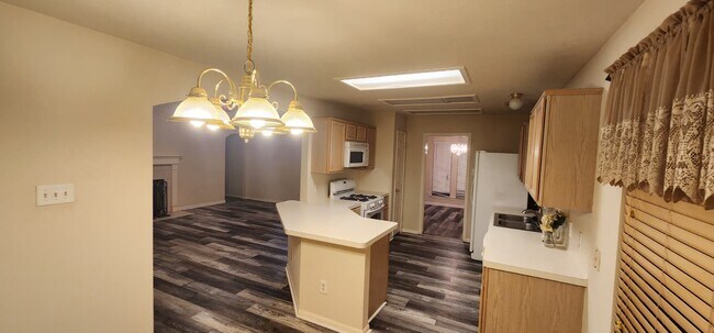 Foto del edificio - 1810 Tangleberry Ct