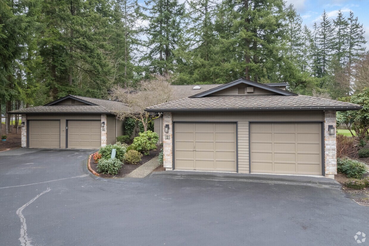 Exterior - Country Place