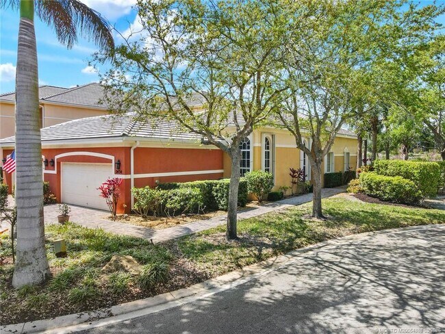 Foto del edificio - 2434 SW Island Creek Trail