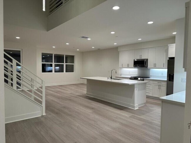Foto del edificio - 43329 Passagio Lago Way
