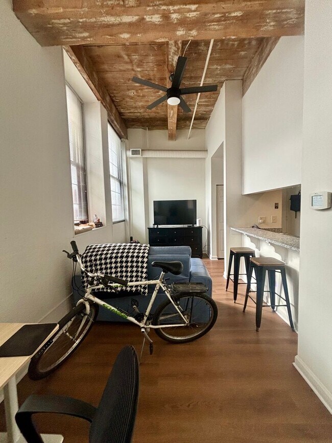 Interior Photo - Sail Cloth Factory Apartments