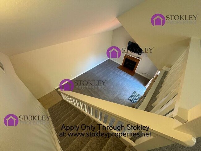 Foto del edificio - Stokley Properties Presents 2162 Hillside ...