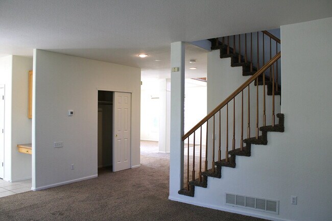 Foto del edificio - 2532 Dallas Creek Ct