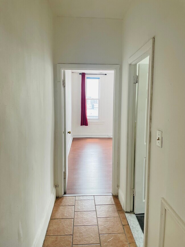 hallway - 1418 Wolf St