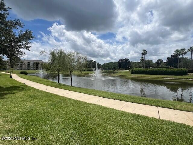 Primary Photo - 7801 Point Meadows Dr