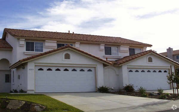 Building Photo - 1125-1153 Geronimo Pl