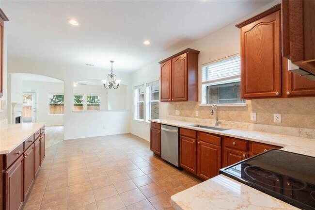 Foto del edificio - 5105 Spyglass Ln