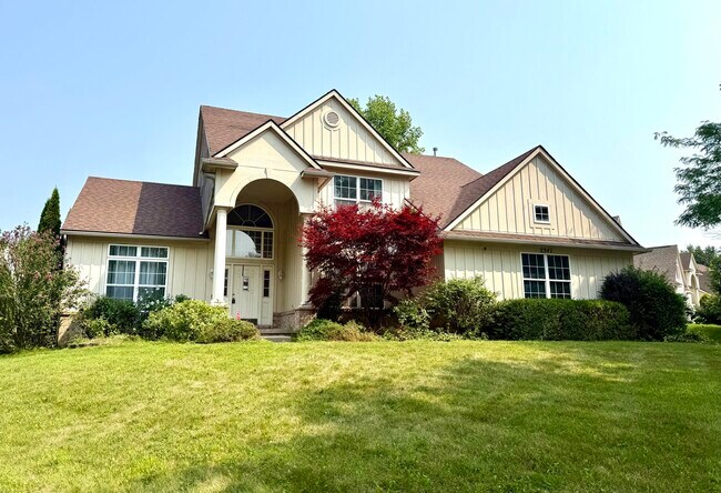 Foto del edificio - 2341 Timbercrest Ct