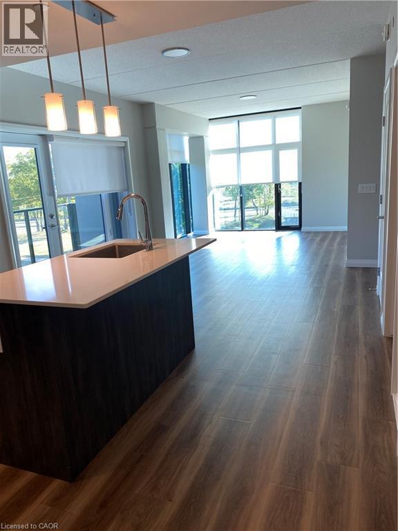 Building Photo - 28 Westhill Dr