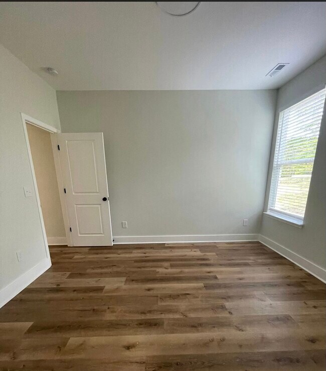 Foto del edificio - 119 Stevenson St