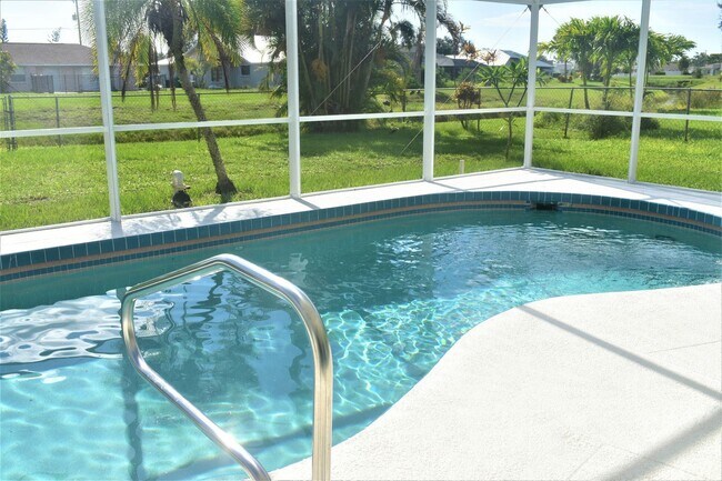 Foto del edificio - 3 br, 2 bath House - 126 Broadmoor Lane