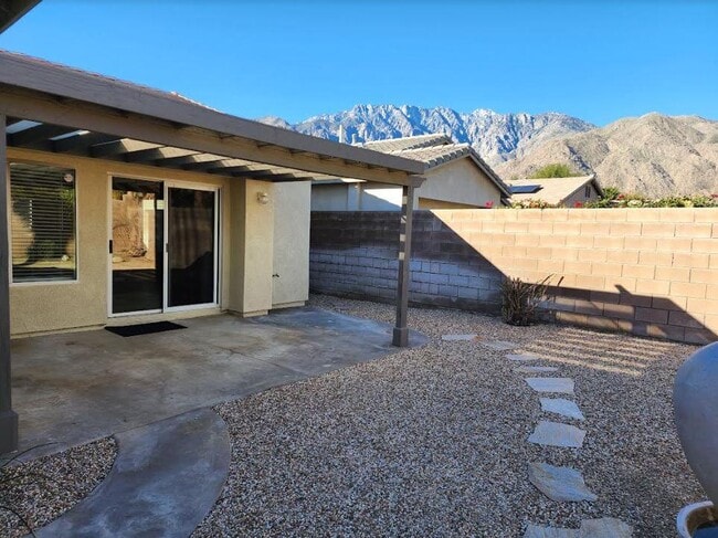 Building Photo - 766 Ventana Ridge