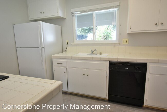 Foto del edificio - 3 br, 2 bath House - 1054 Drexel Way
