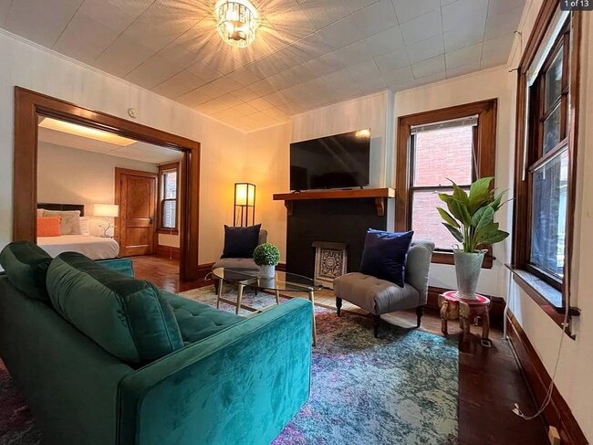 Foto del edificio - 872 Dennison Ave