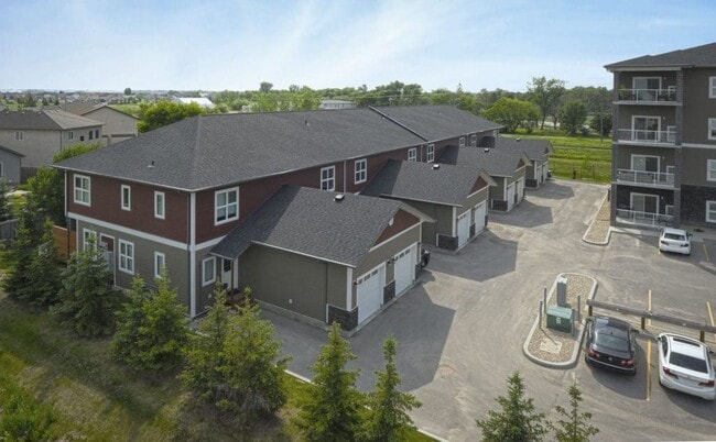 Photo du bâtiment - The Ridge Apartments