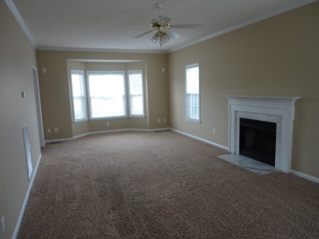 Foto del edificio - 4828 Topstone Rd