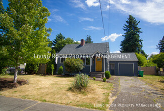 Building Photo - 8300 NE Tillamook St