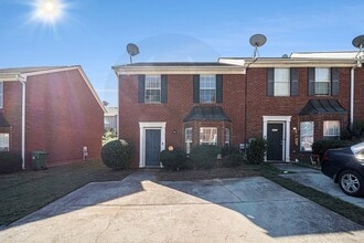 Building Photo - 5711 Windfall Ln