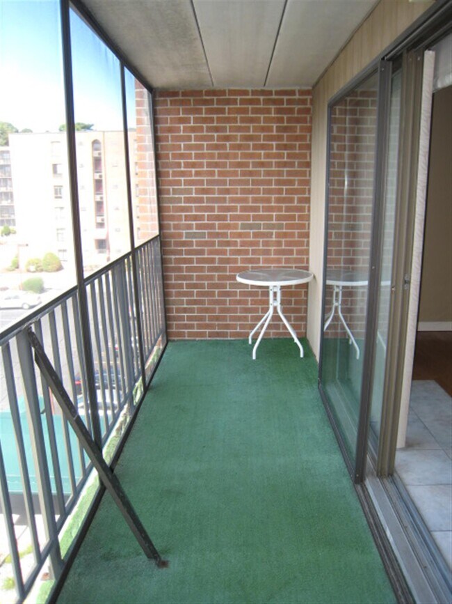 Foto del edificio - 235 Winthrop St