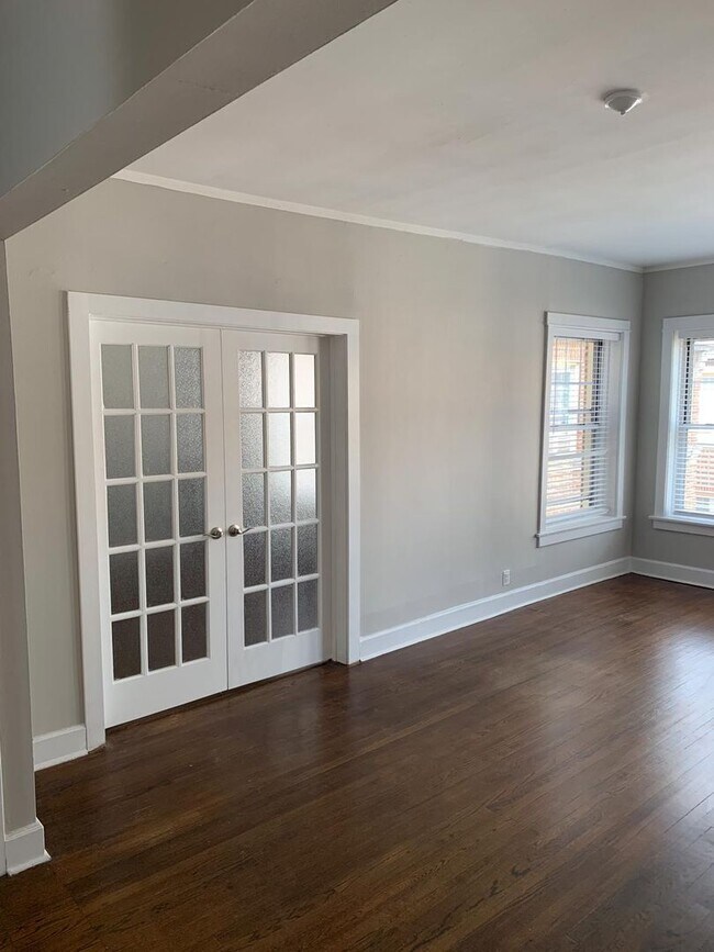 Foto del edificio - East Edgewater One Bed/One Bath ~ Heat Inc...