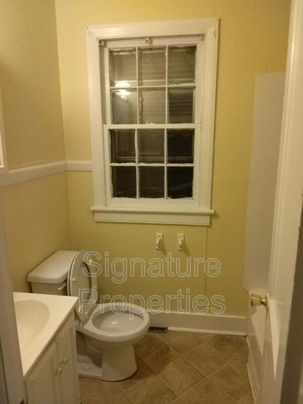 Building Photo - 1206 Tabb Ave