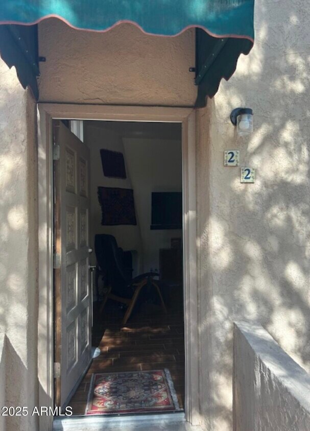 Primary Photo - 4540 N 44th St