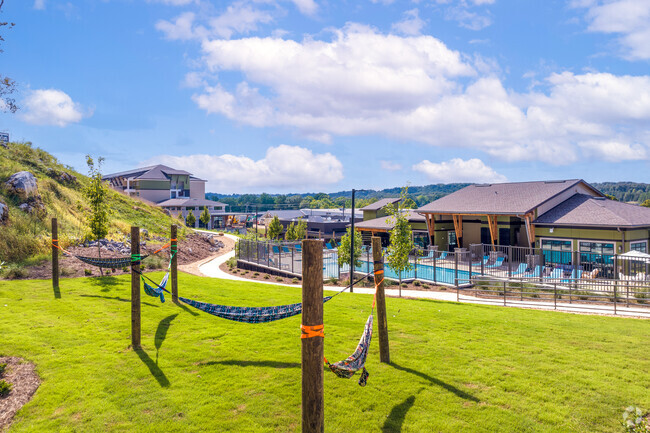 Hammock Park - Canopy Park Apartments