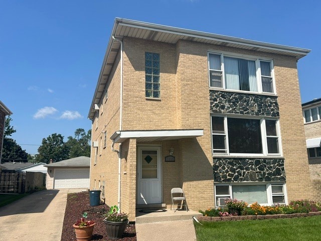 Building Photo - 7946 Nordica Ave