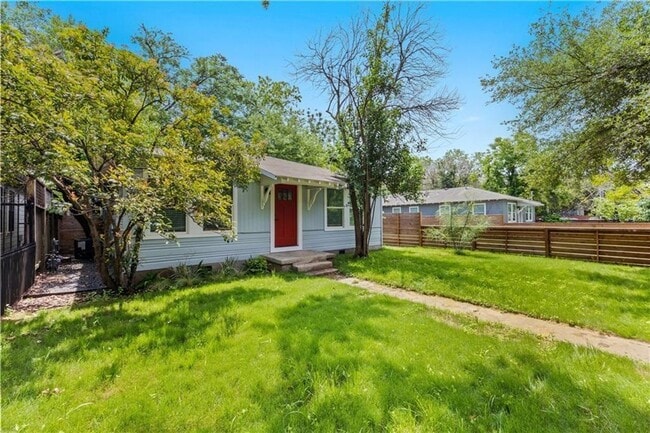 Foto del edificio - 4501 Avenue B