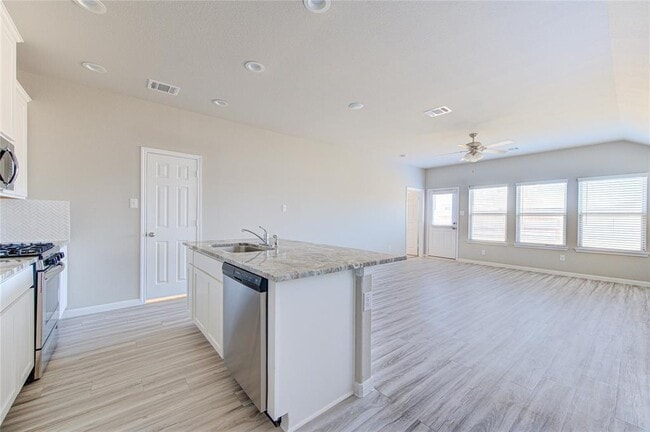 Building Photo - 430 Aurora Creek Ln