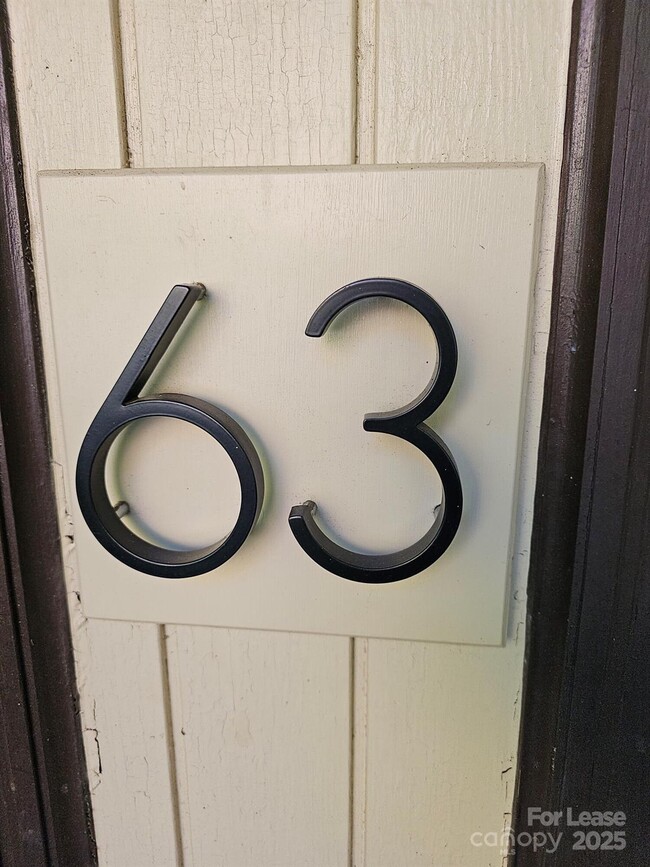 Foto del edificio - 849 Nottingham Dr