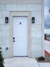 Building Photo - 3229 E Grimes St